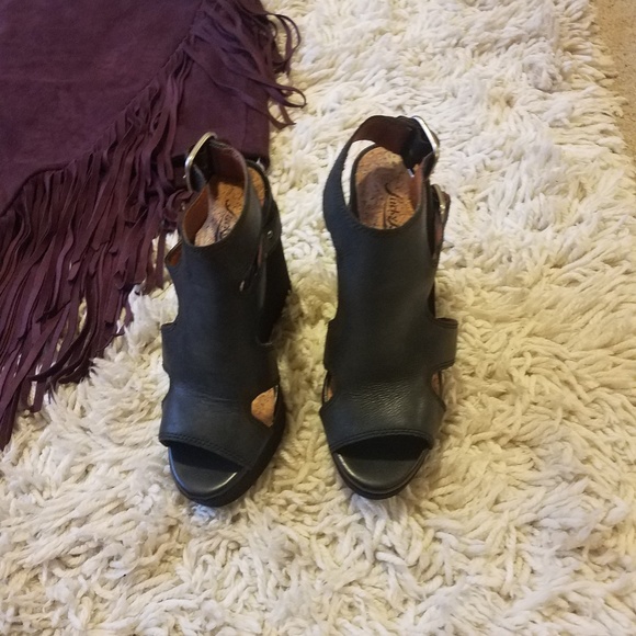 Lucky Brand Dark Grey and Black Wedges - Picture 5 of 8